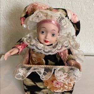 Vintage Porcelain JESTER Doll MUSIC BOX/Jewlery Box 1989